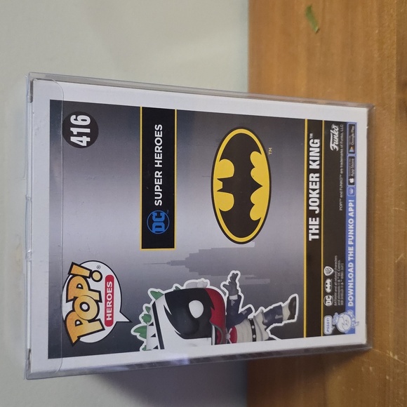 Funko Pop Heroes The Joker King Exclusive Figure Evend Exclusive Art Series - Picture 3 of 6